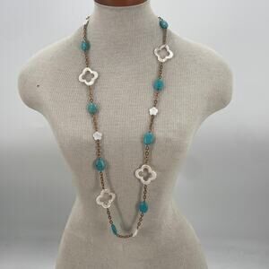 Long blossom shell Turquoise bezel Chain necklace.